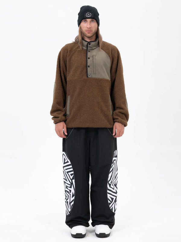 Herren-Pullover aus Kunst-Sherpa-Fleece für die Berge & stylische reflektierende Cargo-Schneehose