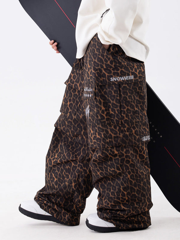Women's Wild Soul Steeze Shred Master Baggy Street Cargo Camo Snow Pants / Shorts