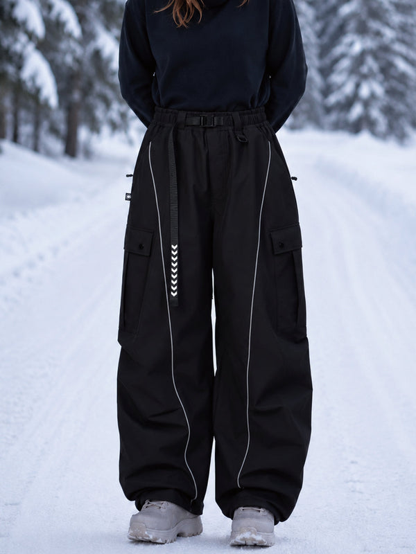 Wild Motion Damen-Snowboardhose mit reflektierenden Cargotaschen und extra weitem Schnitt