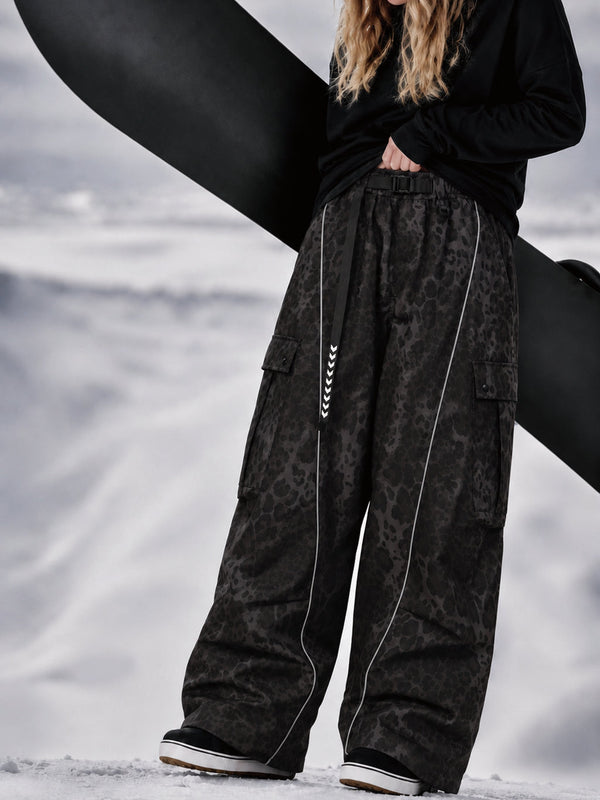 Wild Motion Damen-Snowboardhose mit reflektierenden Cargotaschen und extra weitem Schnitt