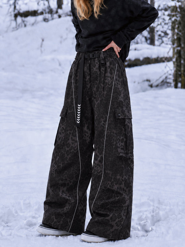 Wild Motion Damen-Snowboardhose mit reflektierenden Cargotaschen und extra weitem Schnitt