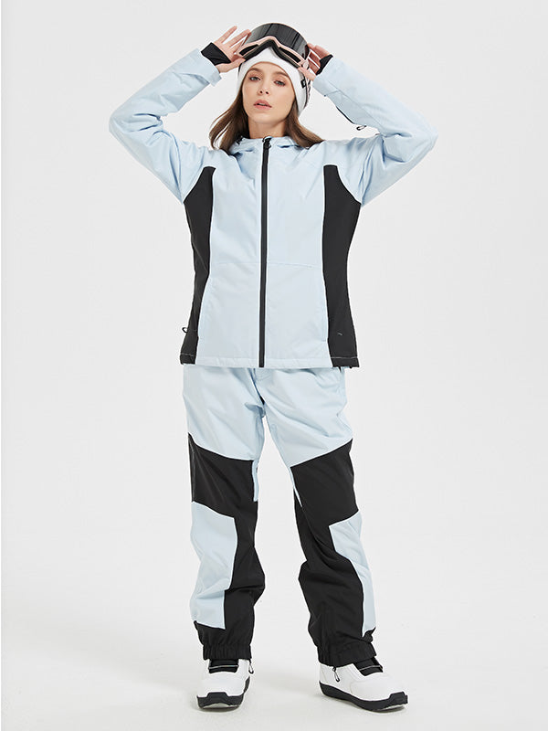 Wasserdichte Schneeanzüge für Damen in den Bergen, ideal für Pulverschnee