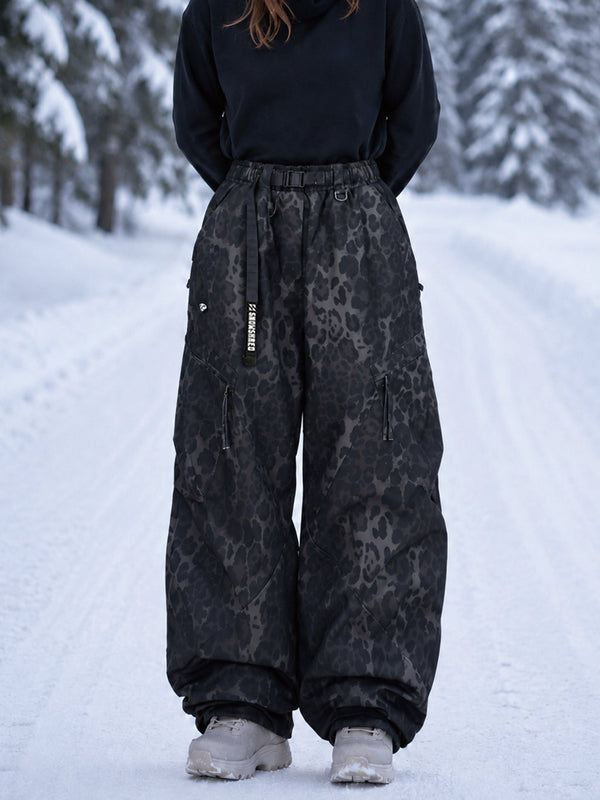 TerrainFlex Freestyle Oversized Cargo Snowboardhose für Damen – Crew Edition